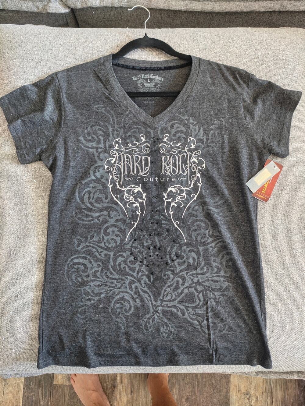 Hard Rock Couture women size large NWT T-shirt